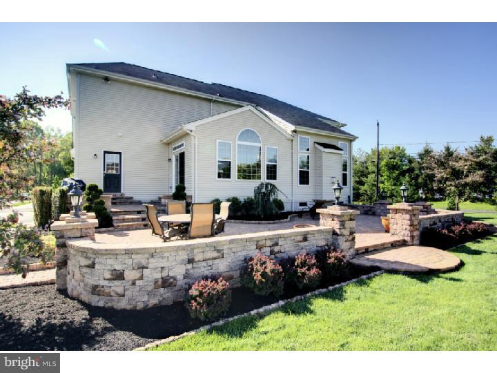 1 Maple Glenn Road Mount Laurel, NJ 08054 - Photo 23 of 25 Exterior Back