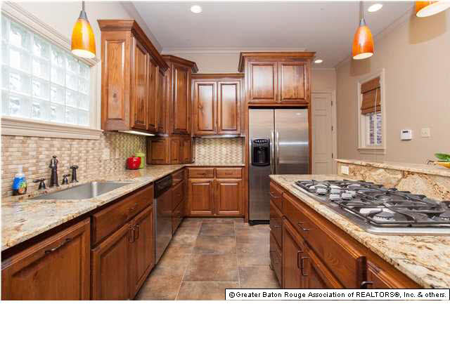 2952 Rue Dauphine Baton Rouge, LA 70810 - Photo 7 of 32 Gallery Image 7