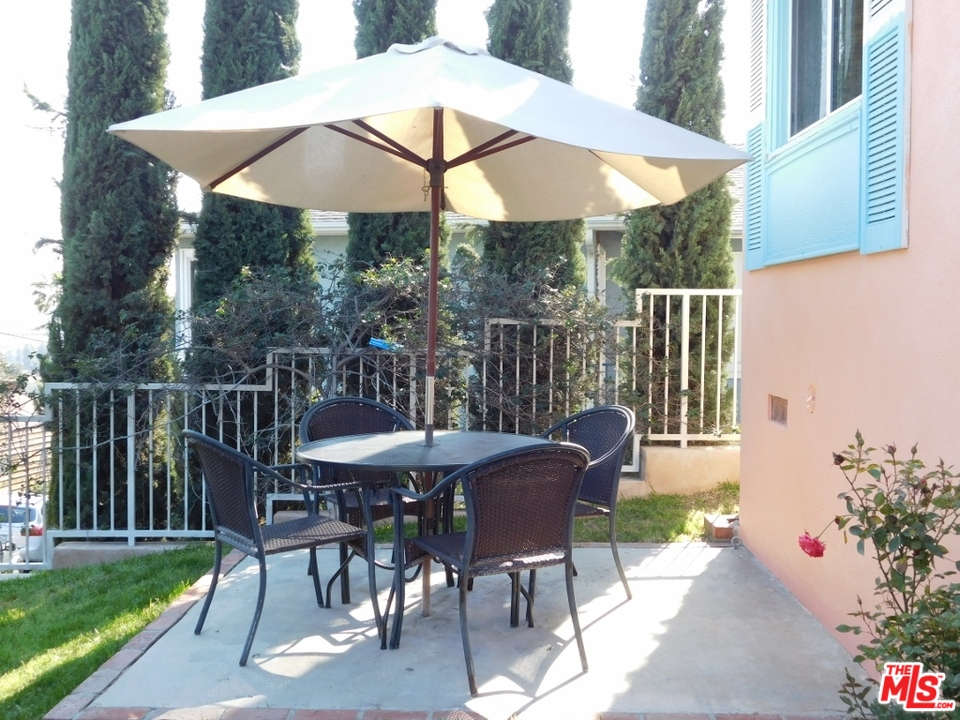 2707 Range Road Los Angeles, CA 90065 - Photo 22 of 24 Gallery Image 22