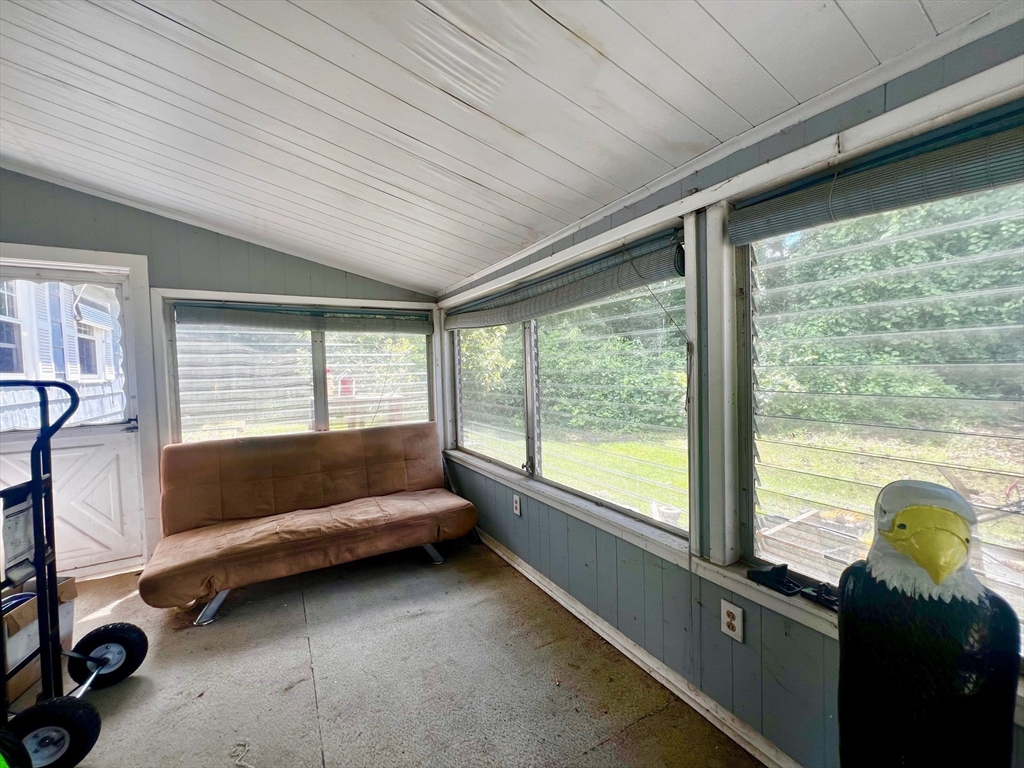 1158 Millers Falls Road Northfield, MA 01360 - Photo 8 of 41