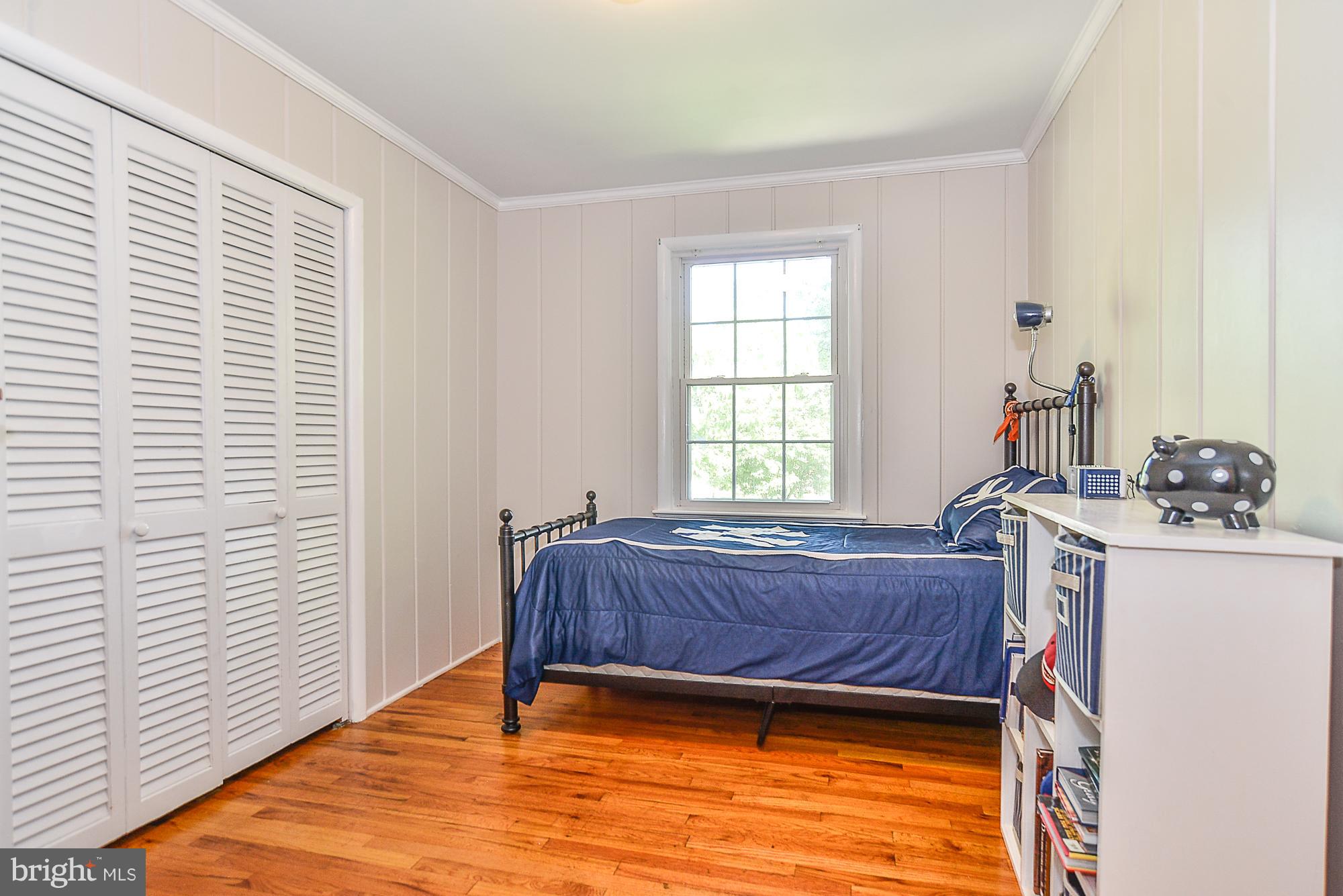 631 Tazewell Road Northwest Vienna, VA 22180 - Photo 19 of 30 Bedroom