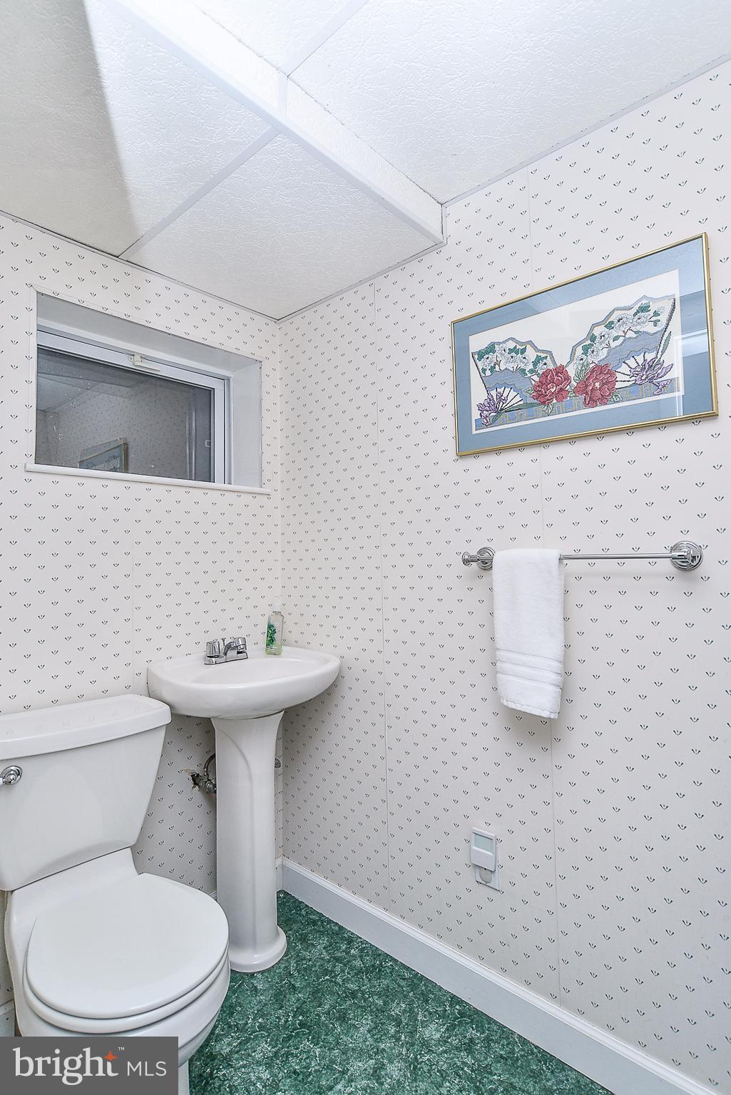 631 Tazewell Road Northwest Vienna, VA 22180 - Photo 24 of 30 Lower Level Half Bath