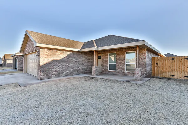 $1,650 | 8609 10th Place, Lubbock, TX 79416