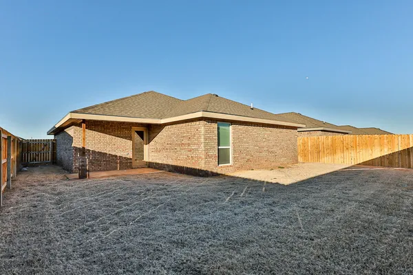 $1,650 | 8609 10th Place, Lubbock, TX 79416