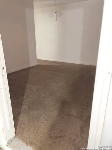 $360,000 | 23051 Highway 281, San Antonio, TX 78264