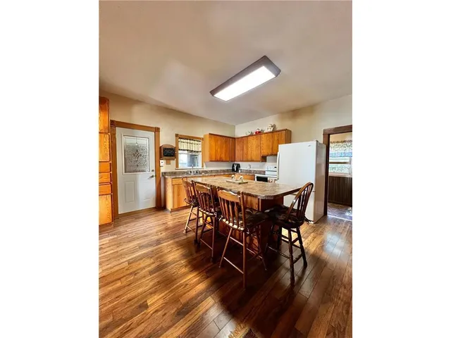 $159,000 | 83025 160th Street, Sacred Heart, MN 56285