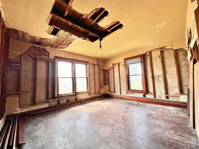 $159,000 | 83025 160th Street, Sacred Heart, MN 56285