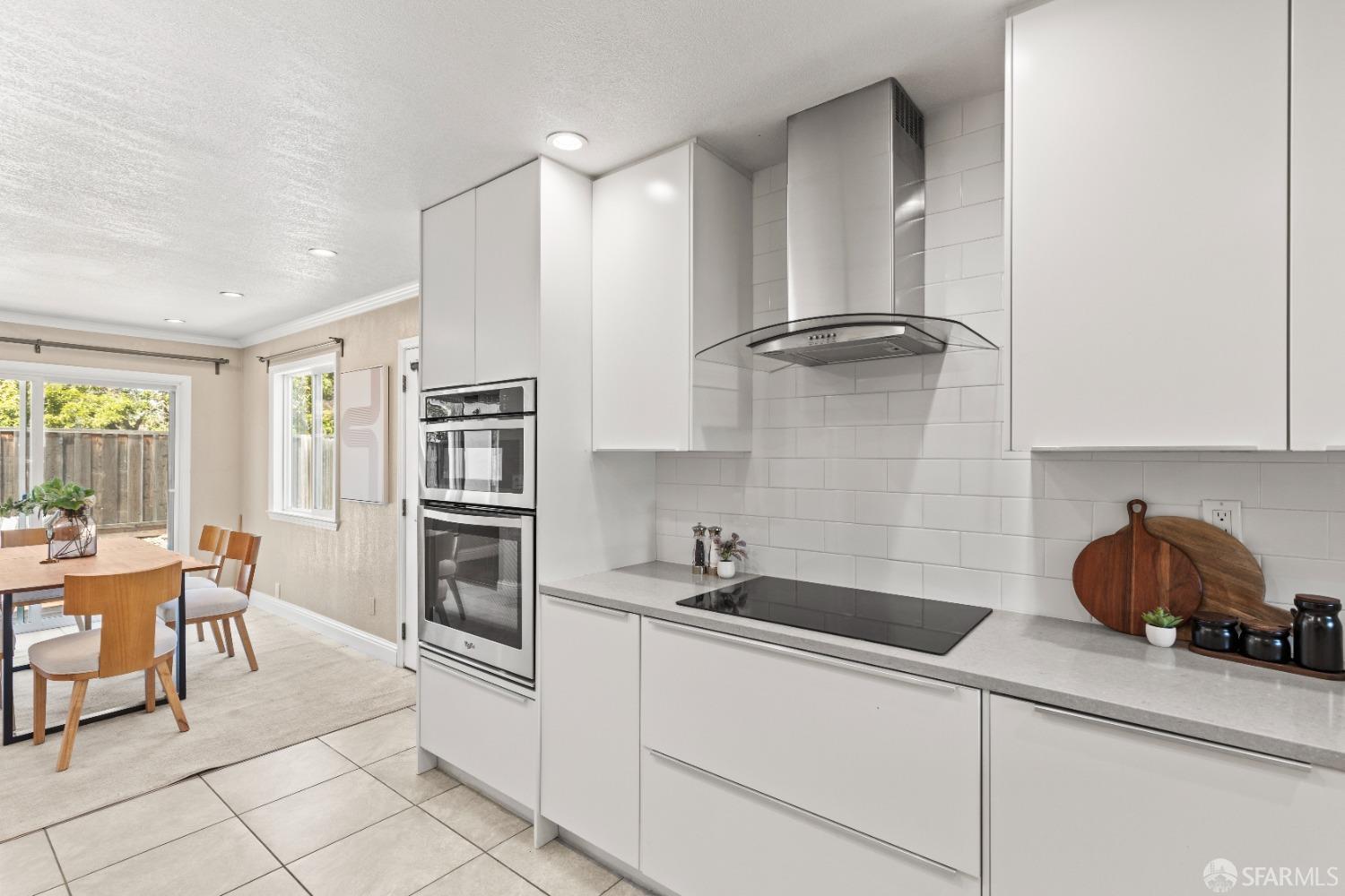 2445 Cabrillo Drive Hayward, CA 94545 - Photo 12 of 49