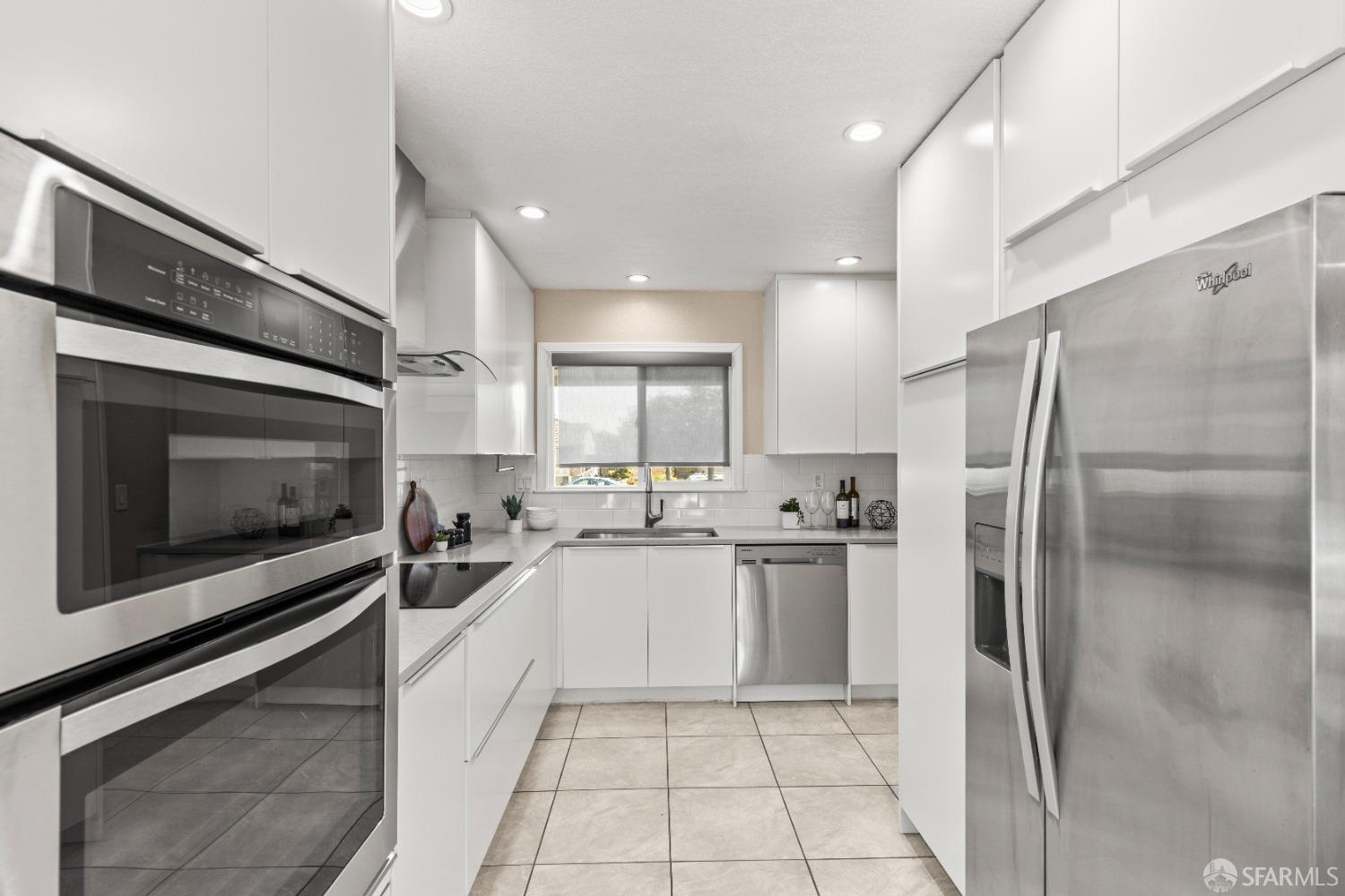 2445 Cabrillo Drive Hayward, CA 94545 - Photo 14 of 49