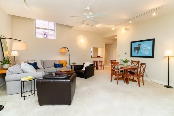 $995,000 | 72 Lincoln Street, Unit 13, Newton, MA 02461