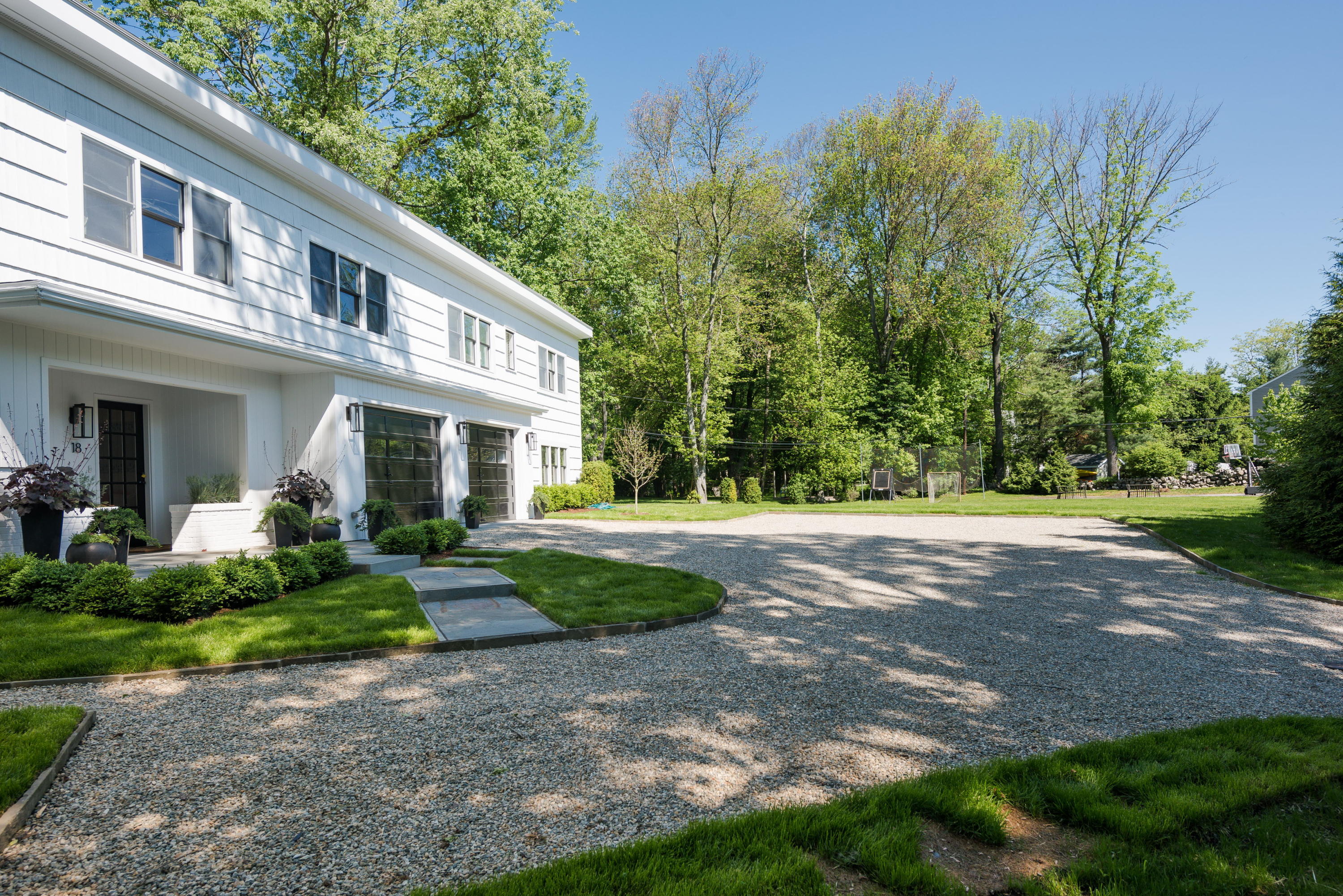 18 5 Mile River Road Darien, CT 06820 - Photo 4 of 27 18 5 Mile River Rd 09 - PRINT