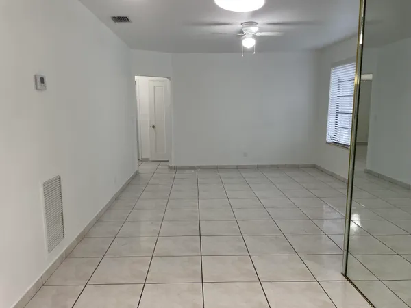 $3,200 | 41 West 64th Street, Hialeah, FL 33012