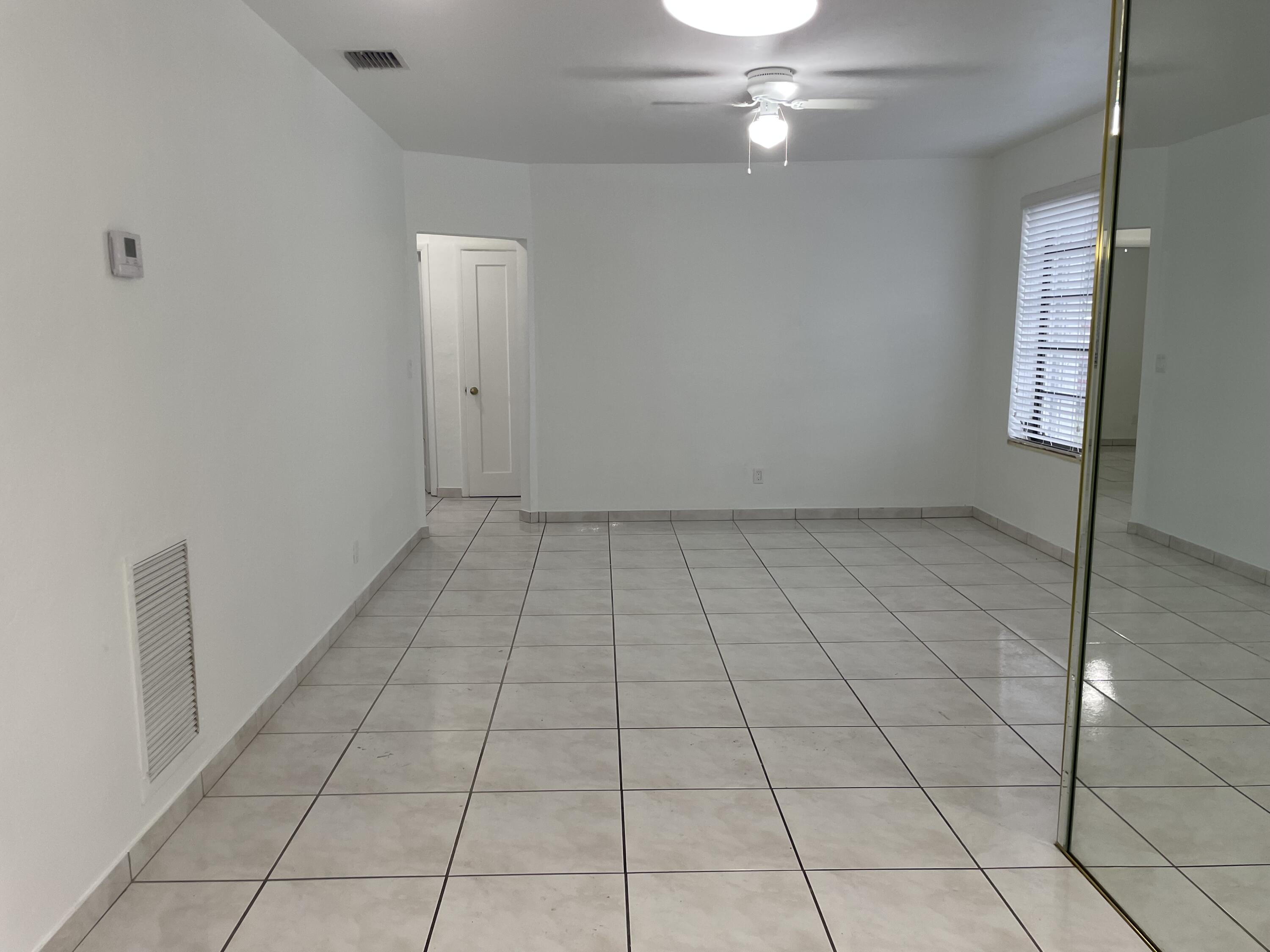 41 West 64th Street Hialeah, FL 33012 - Photo 3 of 15 IMG_0359