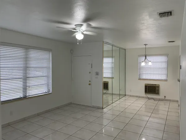 $3,200 | 41 West 64th Street, Hialeah, FL 33012