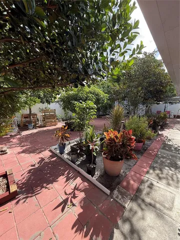 $3,000 | North Lauderdale Village, North Lauderdale, FL 33068