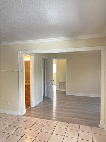 $3,000 | North Lauderdale Village, North Lauderdale, FL 33068