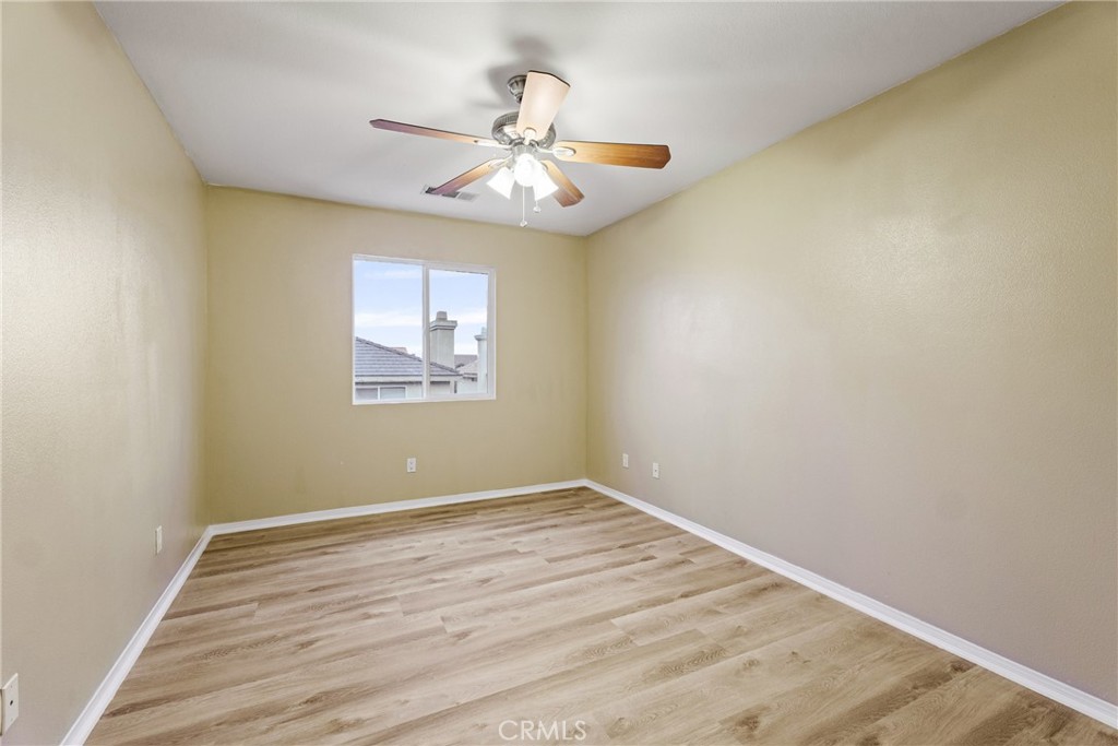 12642 Luna Road Victorville, CA 92392 - Photo 27 of 34