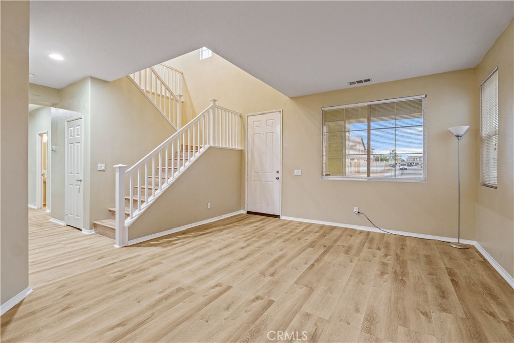 12642 Luna Road Victorville, CA 92392 - Photo 4 of 34