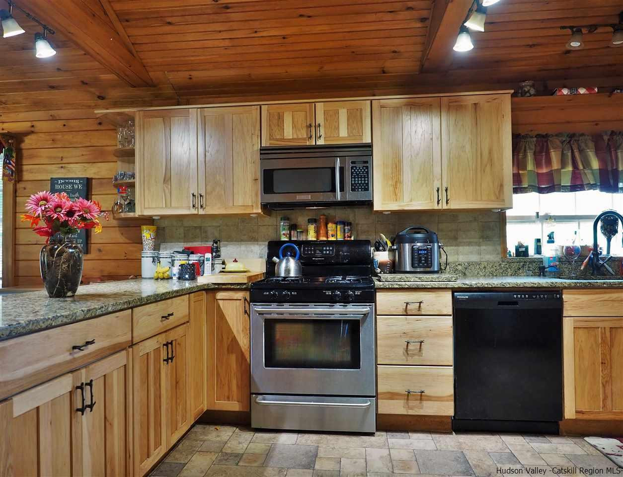 22 Fawn Road Saugerties, NY 12477 - Photo 17 of 27 Photo 17