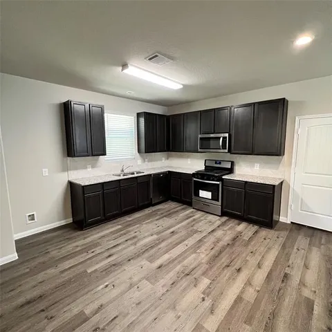 $2,500 | 25396 Grotto Falls Lane, Porter, TX 77365