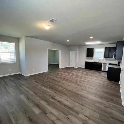 $2,500 | 25396 Grotto Falls Lane, Porter, TX 77365