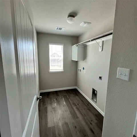 $2,500 | 25396 Grotto Falls Lane, Porter, TX 77365