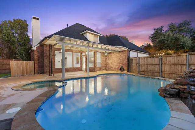 $574,500 | 1410 Pebble Hills Drive, Rockwall, TX 75087