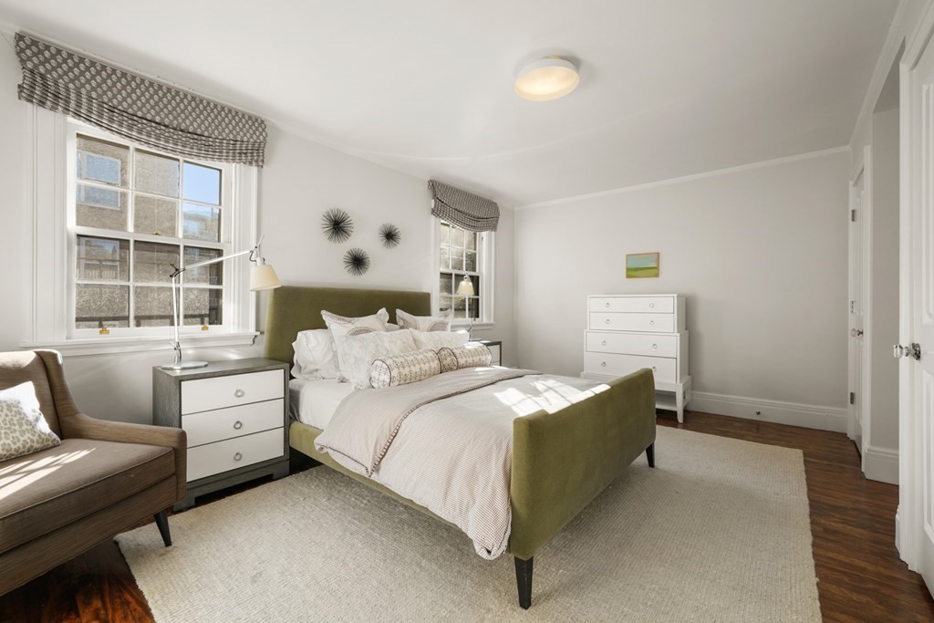 22 Charles River Square Boston, MA 02114 - Photo 14 of 28