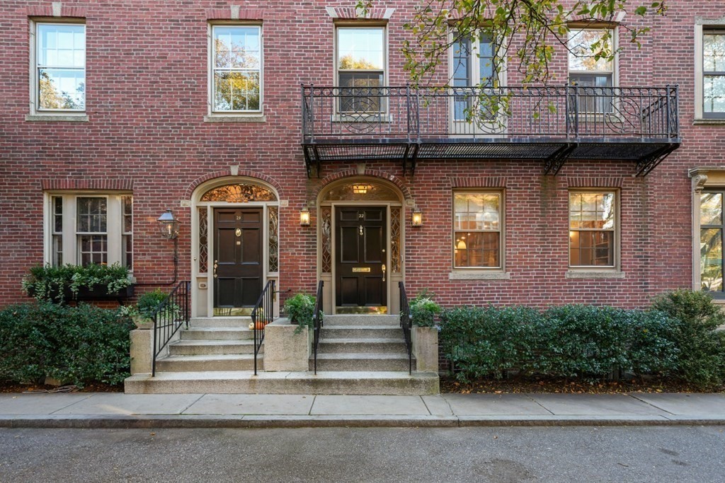 22 Charles River Square Boston, MA 02114 - Photo 2 of 28