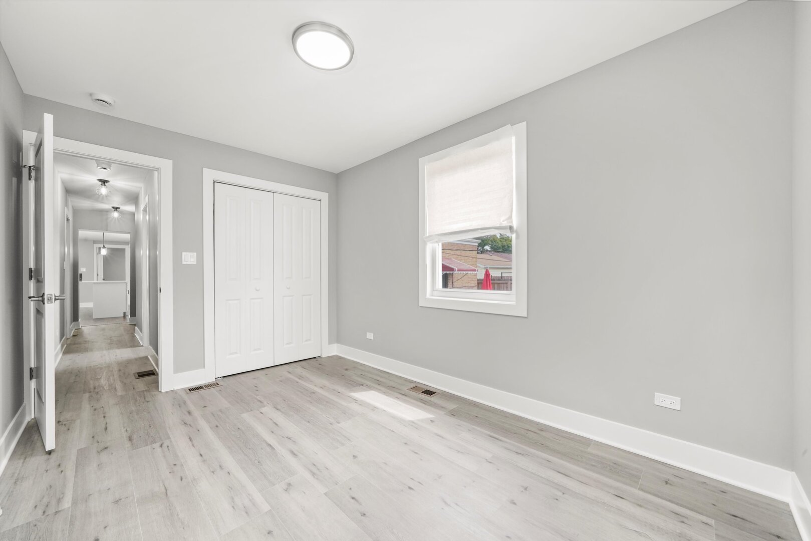 819 East 98th Place Chicago, IL 60628 - Photo 34 of 61