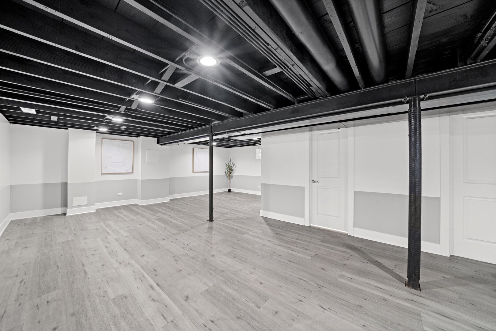 819 East 98th Place Chicago, IL 60628 - Photo 45 of 61