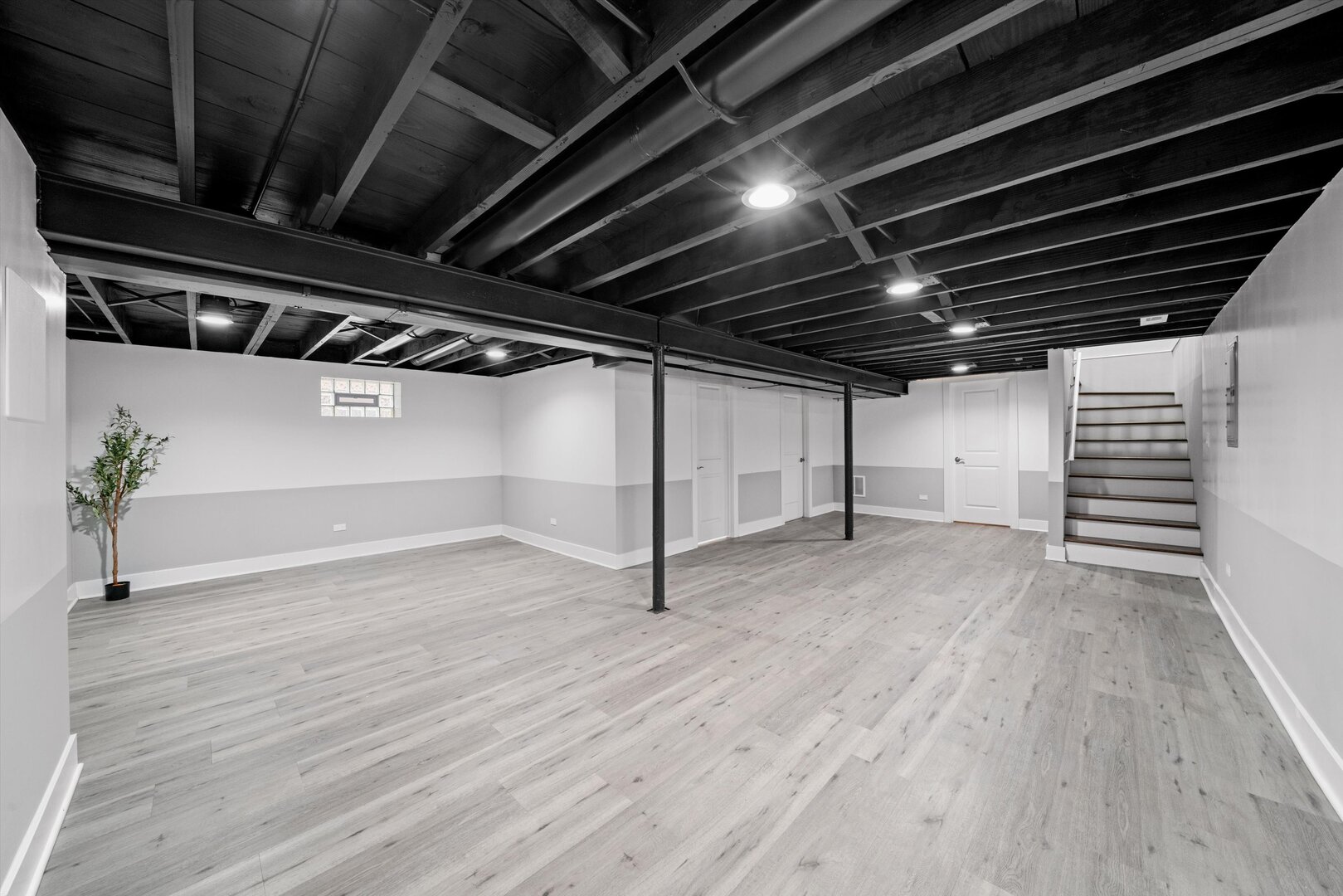 819 East 98th Place Chicago, IL 60628 - Photo 46 of 61