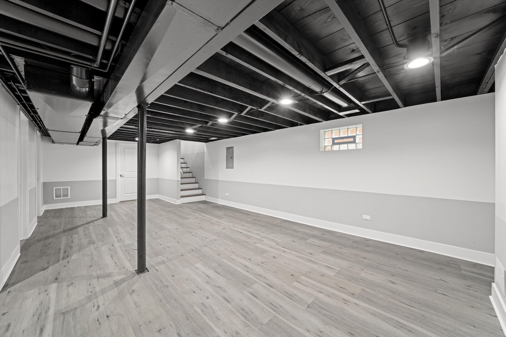 819 East 98th Place Chicago, IL 60628 - Photo 48 of 61