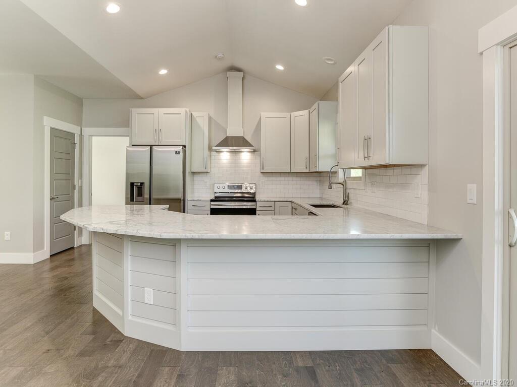 121 Israel Road Leicester, NC 28748 - Photo 14 of 38 Gallery Image 14