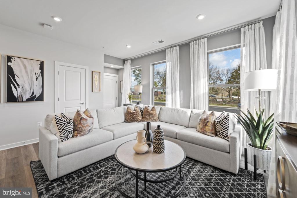 13550 Innovation Station Loop Herndon, VA 20171 - Photo 11 of 37