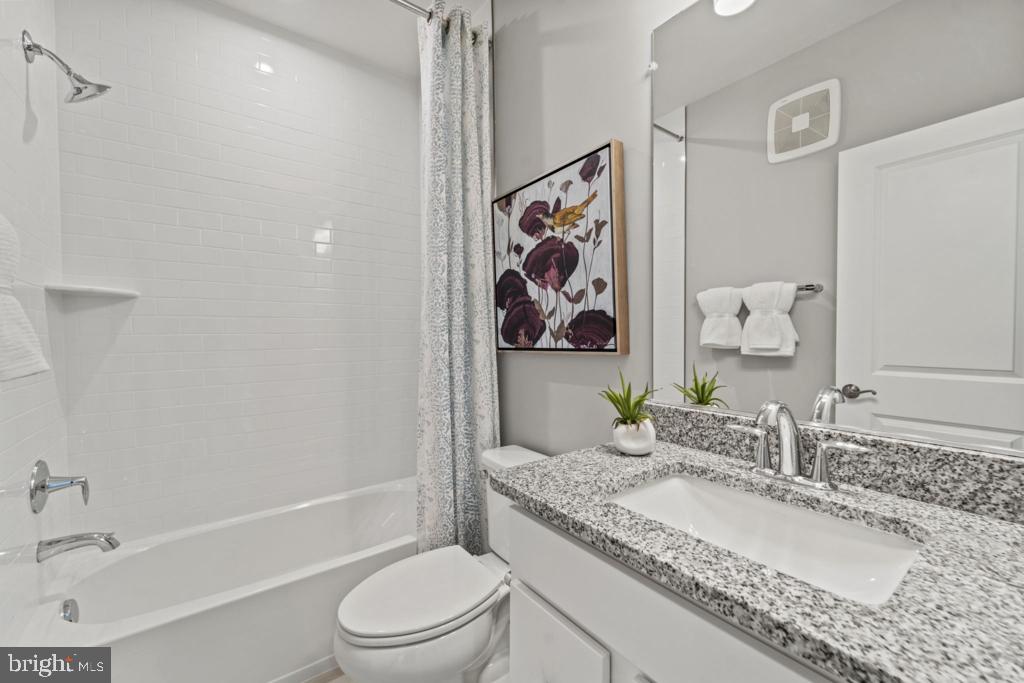 13550 Innovation Station Loop Herndon, VA 20171 - Photo 28 of 37