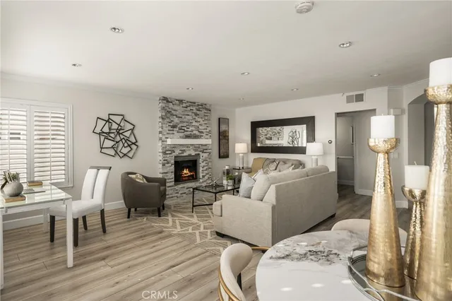 $1,594,900 | 21036 Kensington Lane, Lake Forest, CA 92630