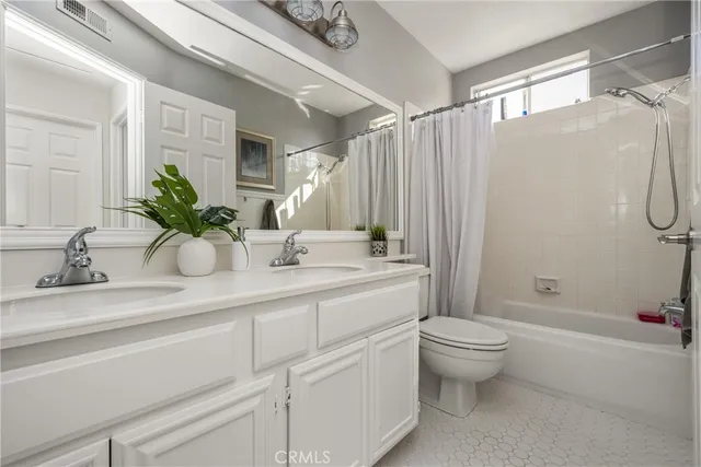 $1,594,900 | 21036 Kensington Lane, Lake Forest, CA 92630