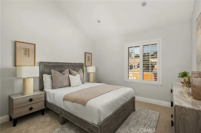 $1,594,900 | 21036 Kensington Lane, Lake Forest, CA 92630