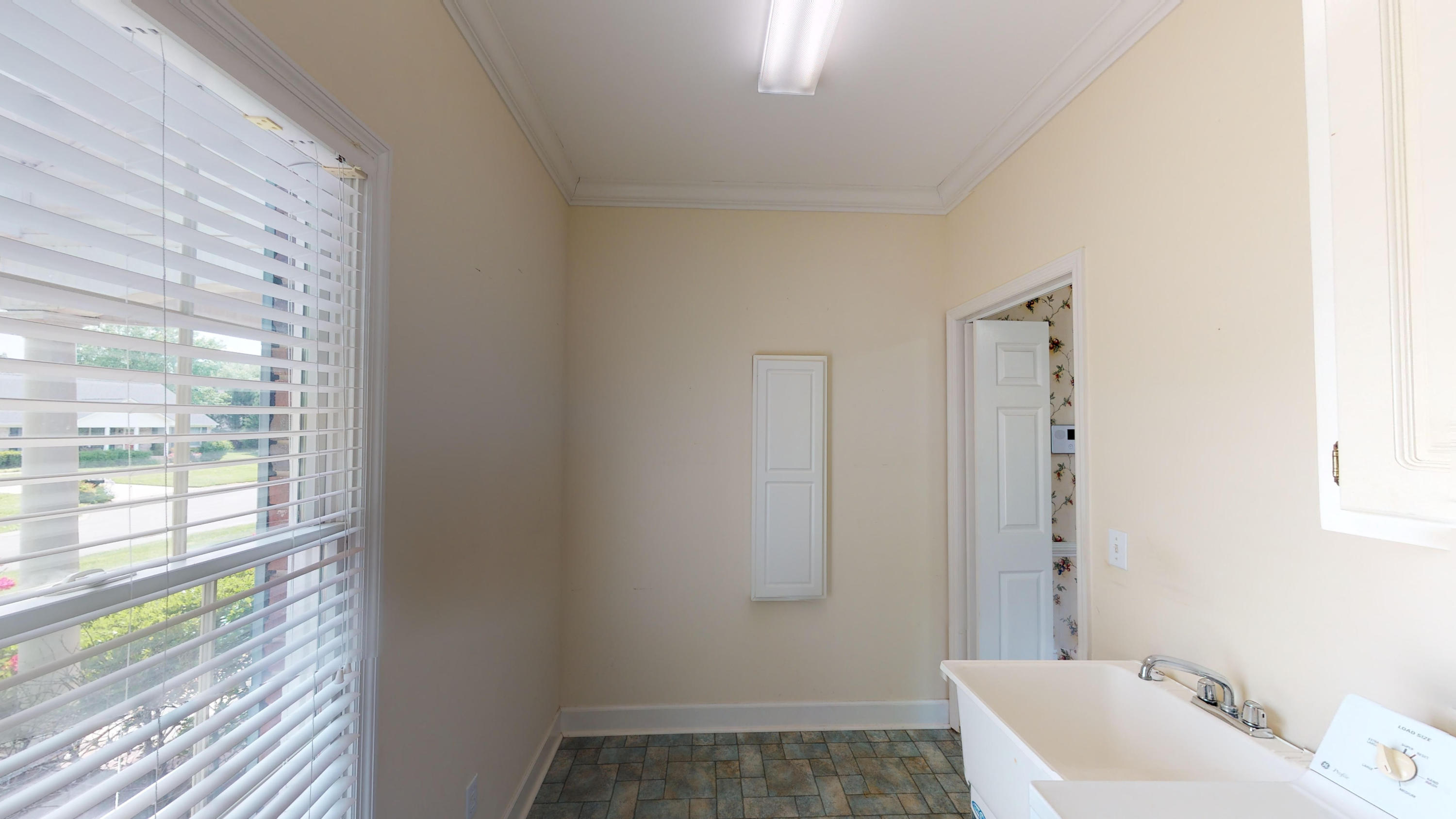 148 Ridgestone Drive Cleveland, TN 37312 - Photo 11 of 35 148-Ridgestone-Dr-NW-05012019_210416