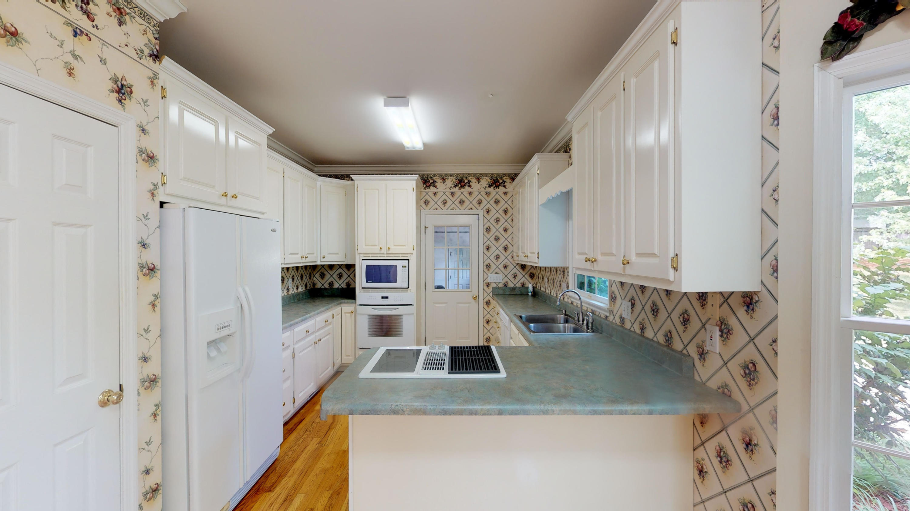 148 Ridgestone Drive Cleveland, TN 37312 - Photo 3 of 35 148-Ridgestone-Dr-NW-05012019_210024