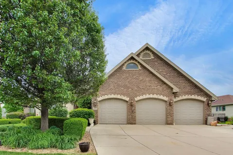 $699,500 | 22094 Thyme Lane, Frankfort, IL 60423