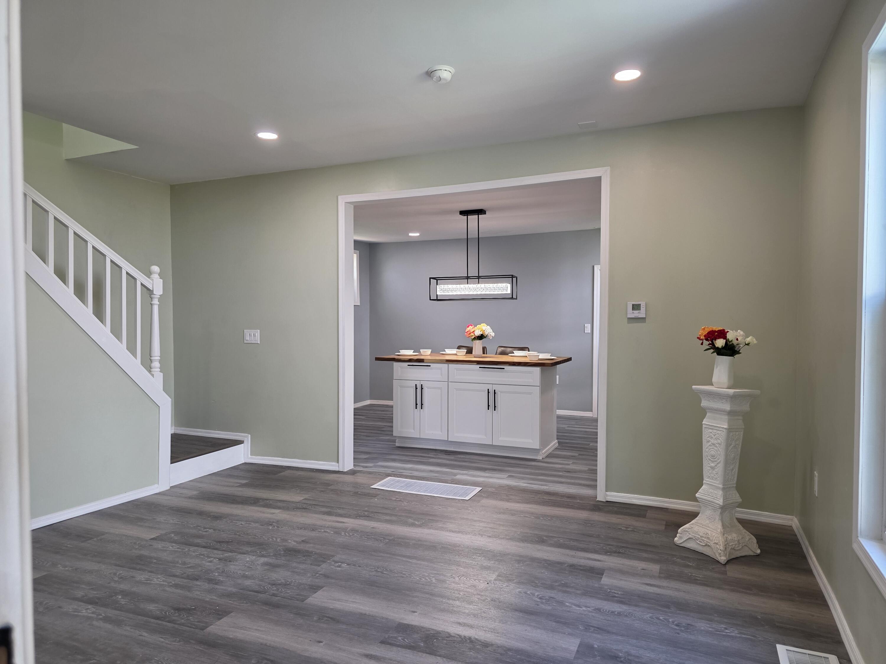 1609 Irwin Avenue Springfield, OH 45505 - Photo 8 of 26 Gallery Image 8