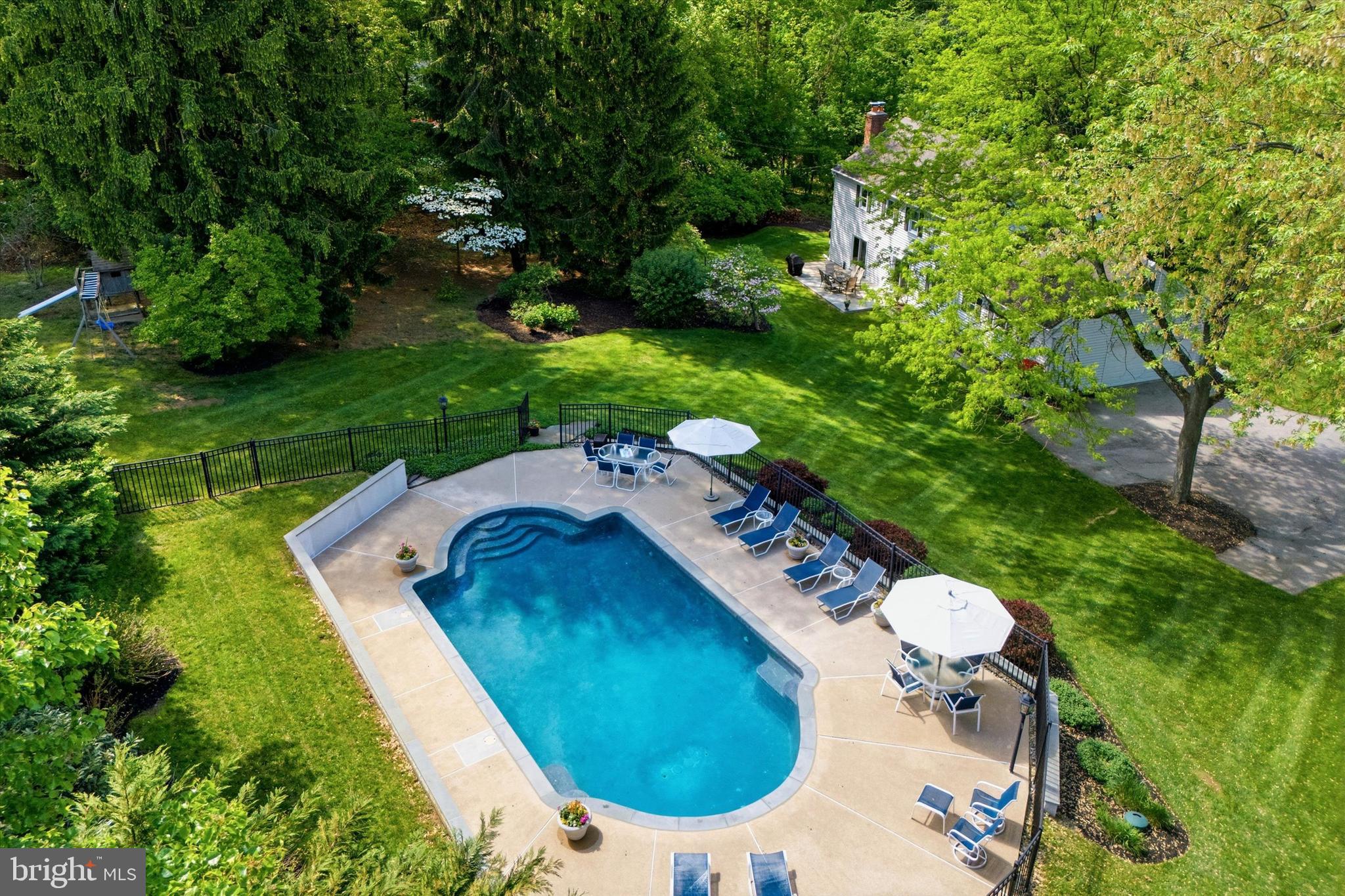 1089 Broadview Road Wayne, PA 19087 - Photo 5 of 46