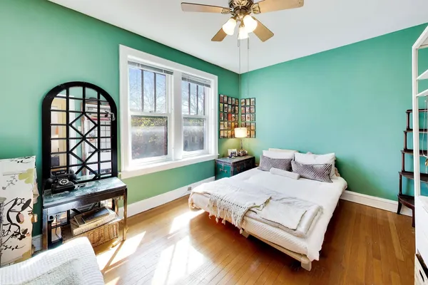 $285,000 | 6430 North Glenwood Avenue, Unit 2J, Chicago, IL 60626