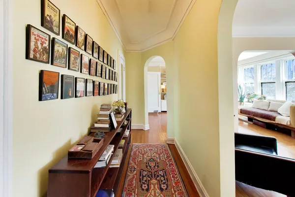 $285,000 | 6430 North Glenwood Avenue, Unit 2J, Chicago, IL 60626