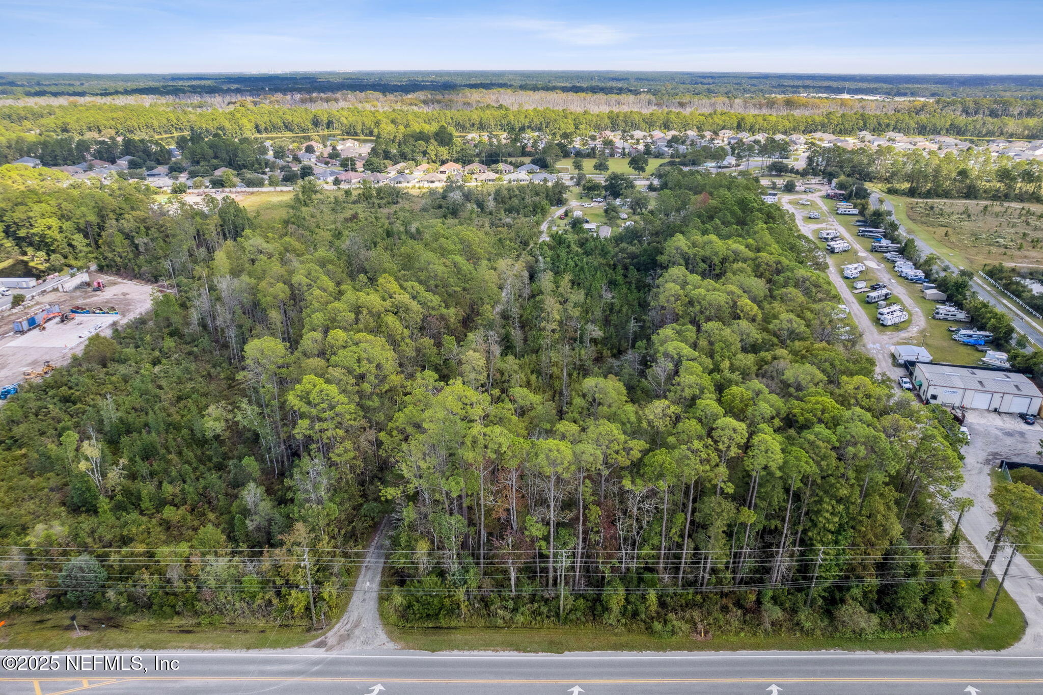 86158 Overstreet Lane Yulee, FL 32097 - Photo 13 of 25 a view of a city