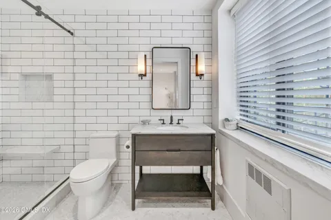 $1,550,000 | 11 Lafayette Court, Unit 1C, Greenwich, CT 06830