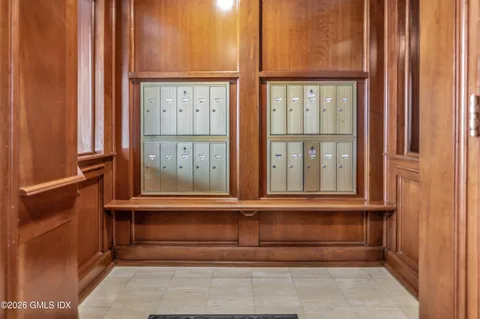 $1,550,000 | 11 Lafayette Court, Unit 1C, Greenwich, CT 06830