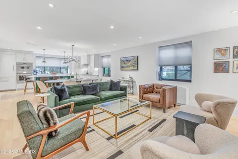 $1,550,000 | 11 Lafayette Court, Unit 1C, Greenwich, CT 06830